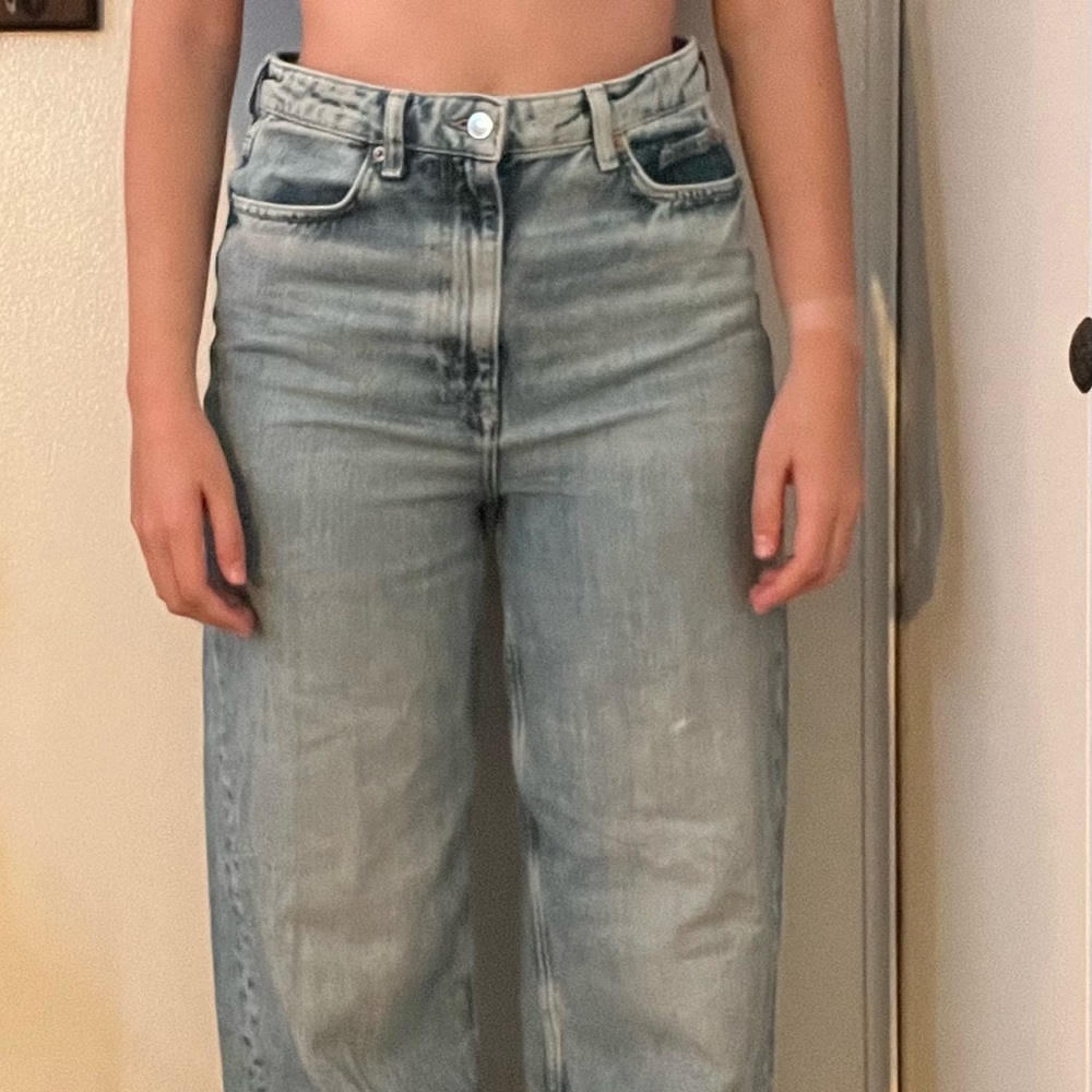 Women’s wide leg high rise jeans